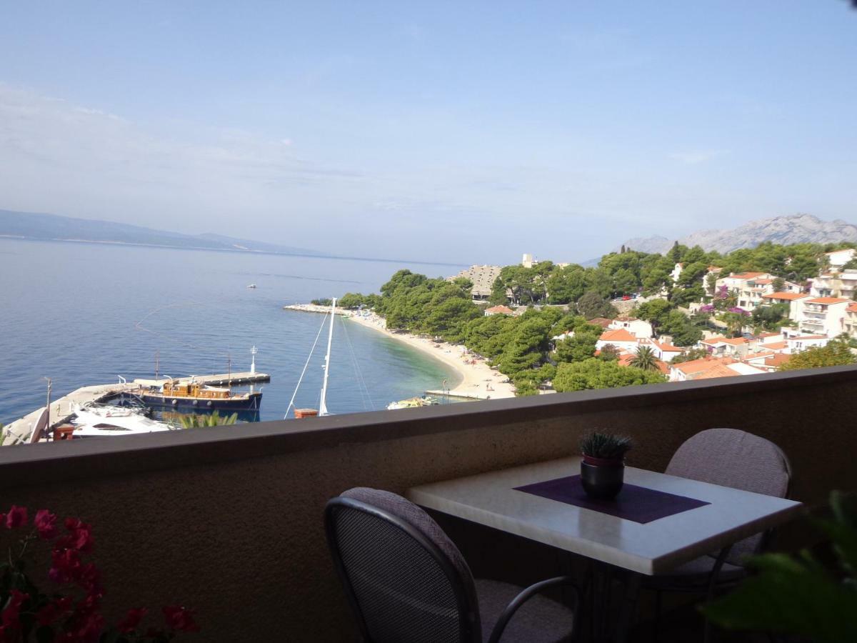 Guesthouse Matko Brela Exterior photo